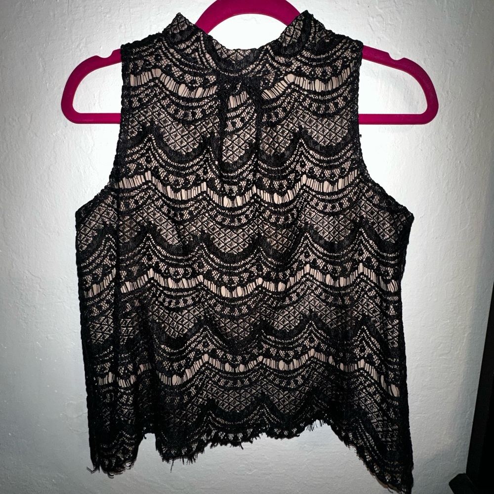 Elegant Black and Nude Lace Shirt - Size (SMALL)